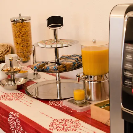 Bruxelles Hotel 2*